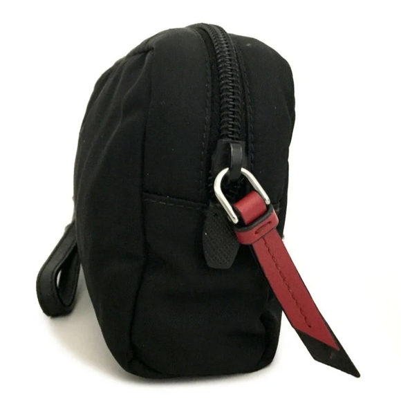 PRADA LOGO PLATE NYLON LEATHER COSMETIC POUCH BAG/1A8344 - Picture 3 of 13